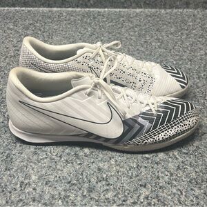 Nike Mercurial Vapor 13 Academy Indoor Soccer Shoes CJ1300-110 | Men’s Size 11
